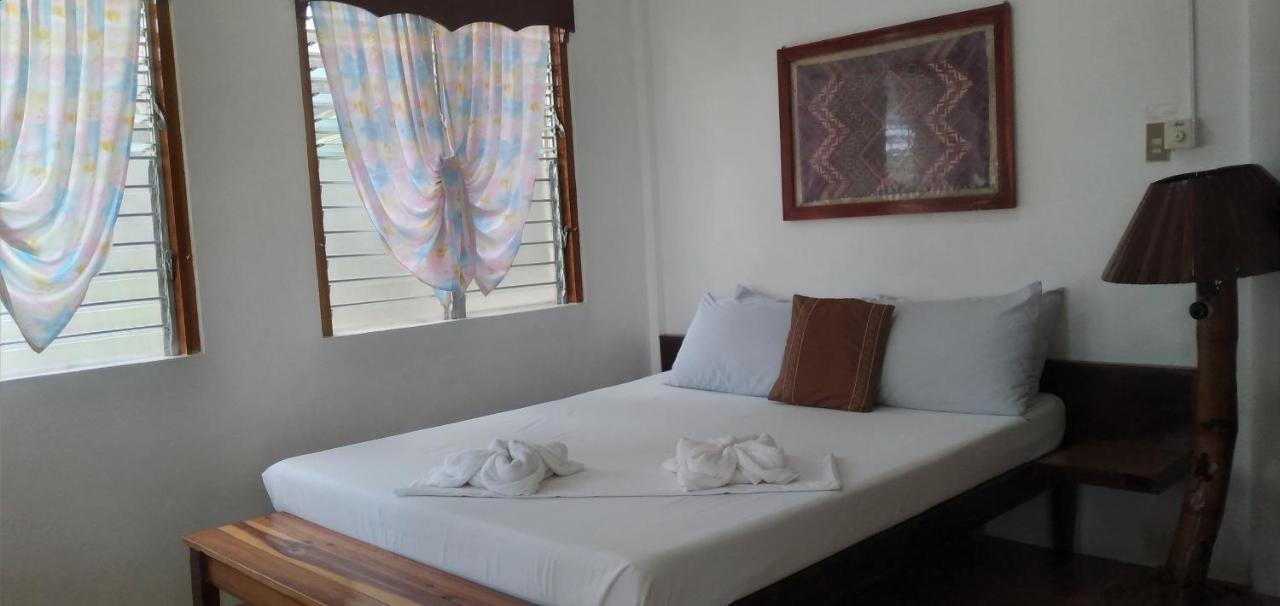 Summer Homes Beach Resort And Cottages Palawan Barton Exterior photo