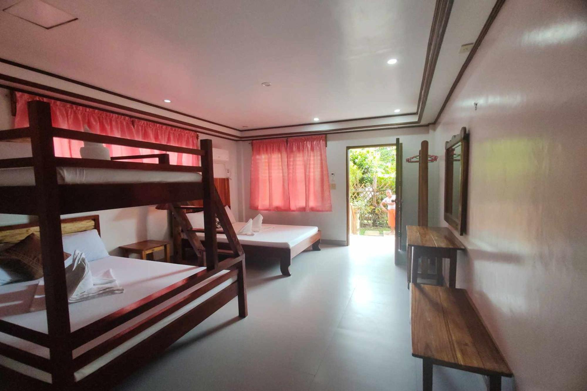 Summer Homes Beach Resort And Cottages Palawan Barton Exterior photo