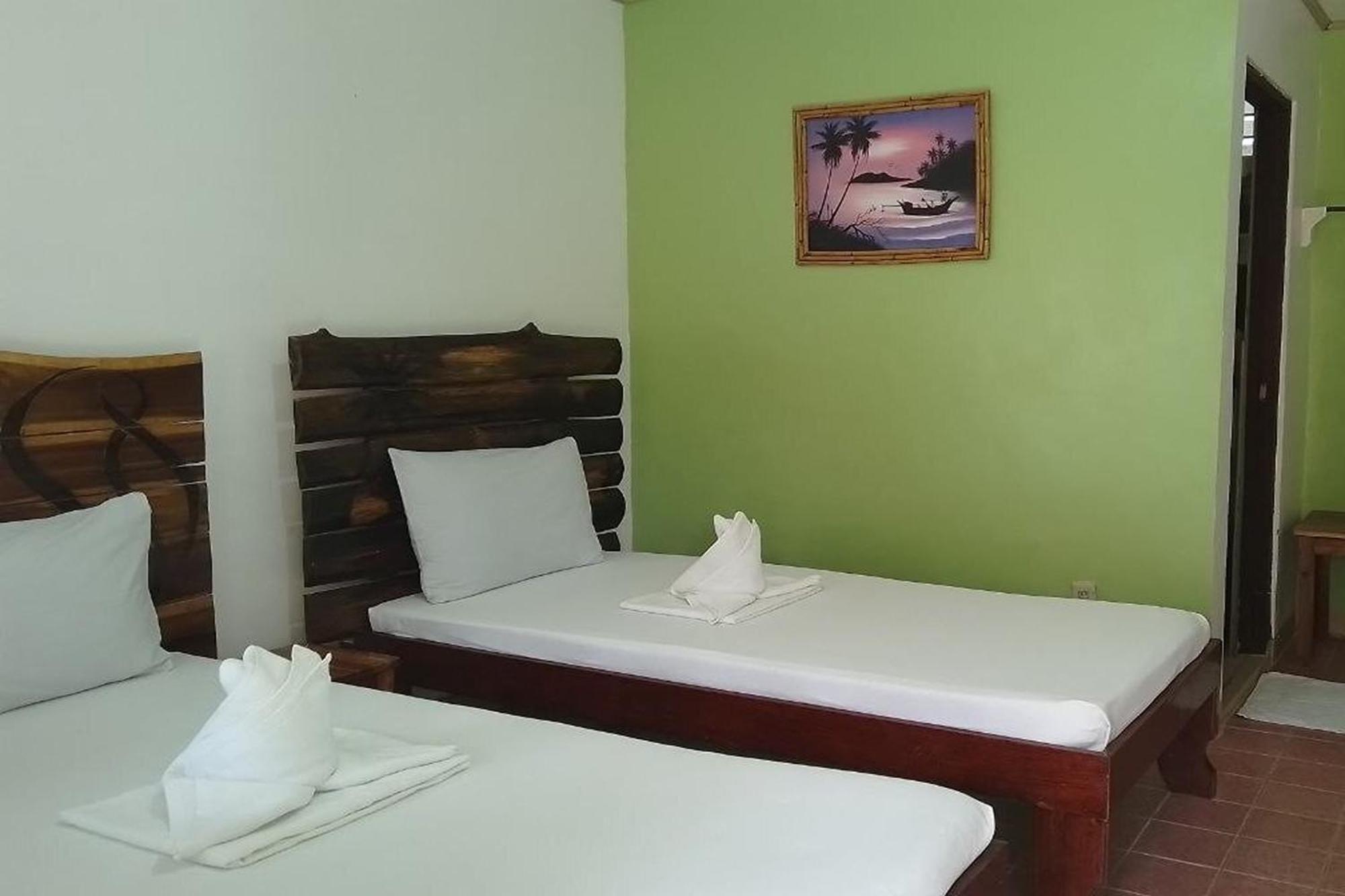 Summer Homes Beach Resort And Cottages Palawan Barton Exterior photo